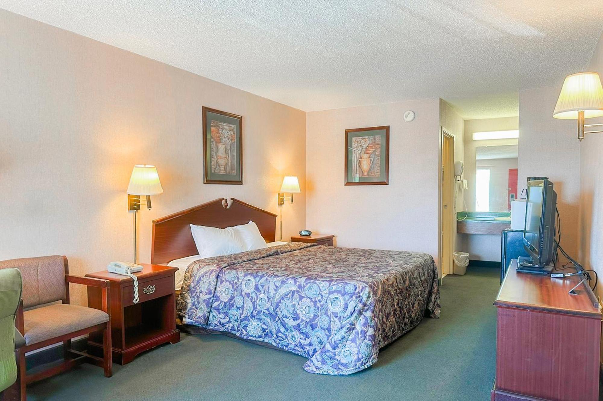 Oyo Hotel East Macon I-75 エクステリア 写真