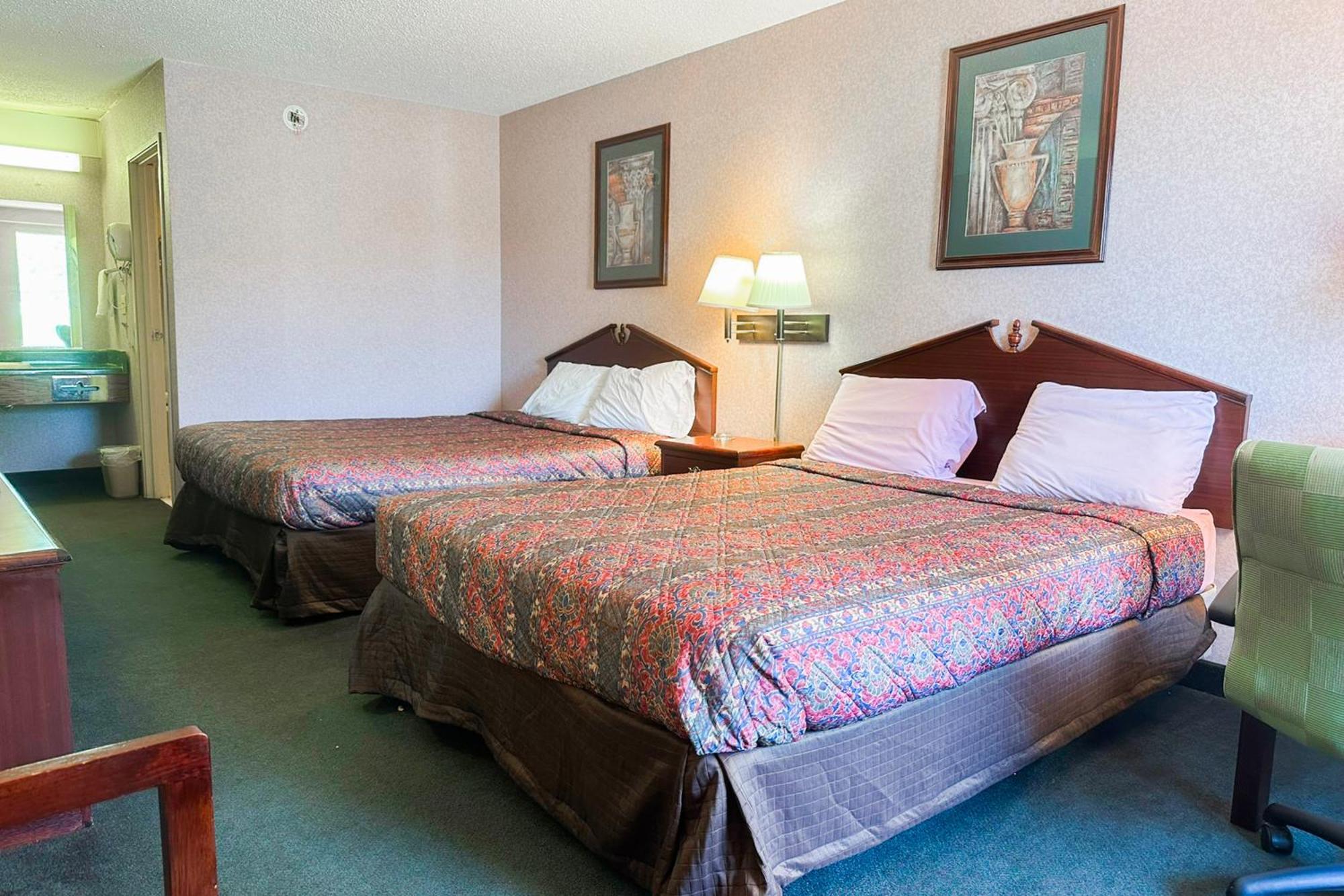 Oyo Hotel East Macon I-75 エクステリア 写真