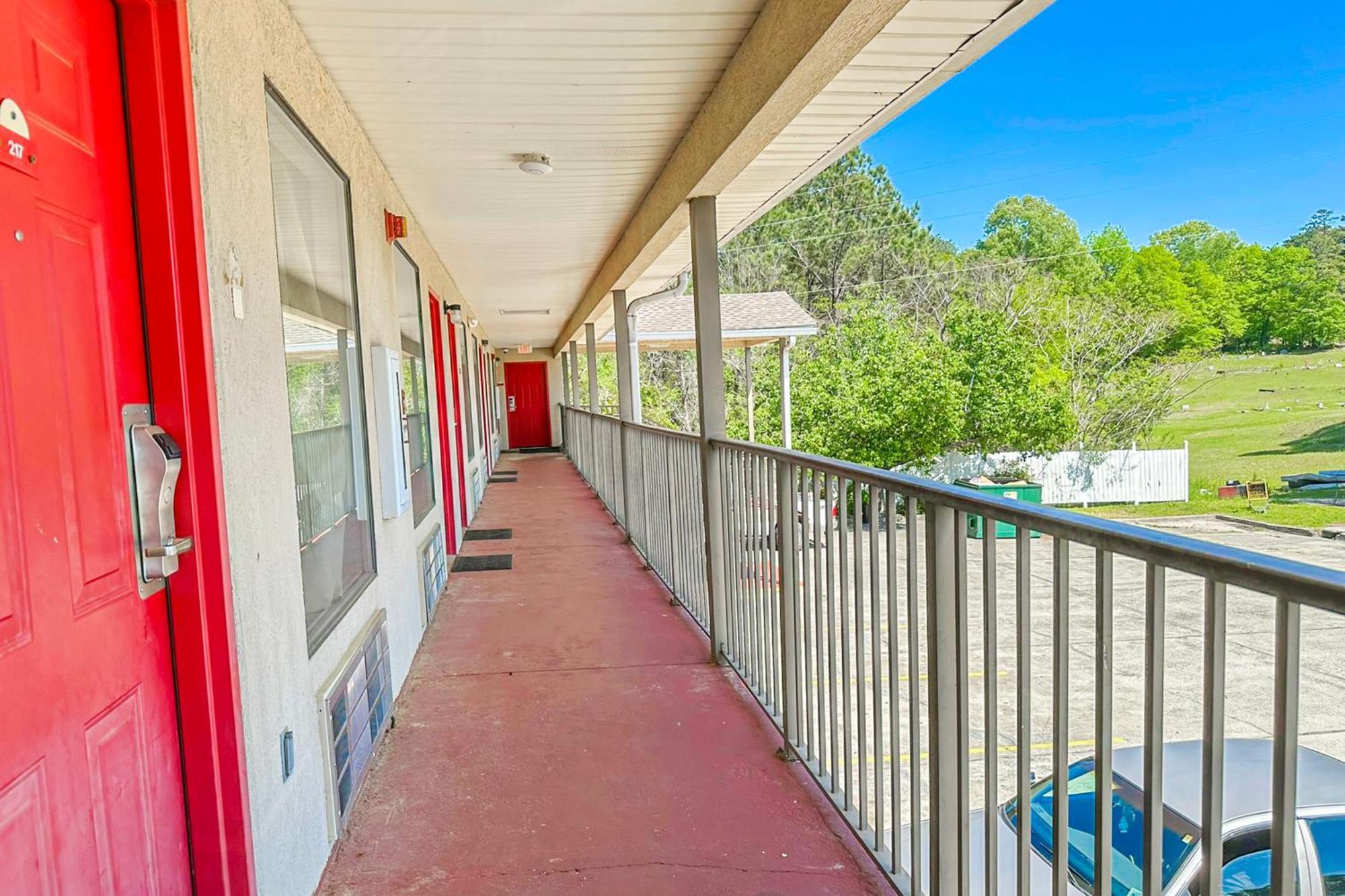 Oyo Hotel East Macon I-75 エクステリア 写真