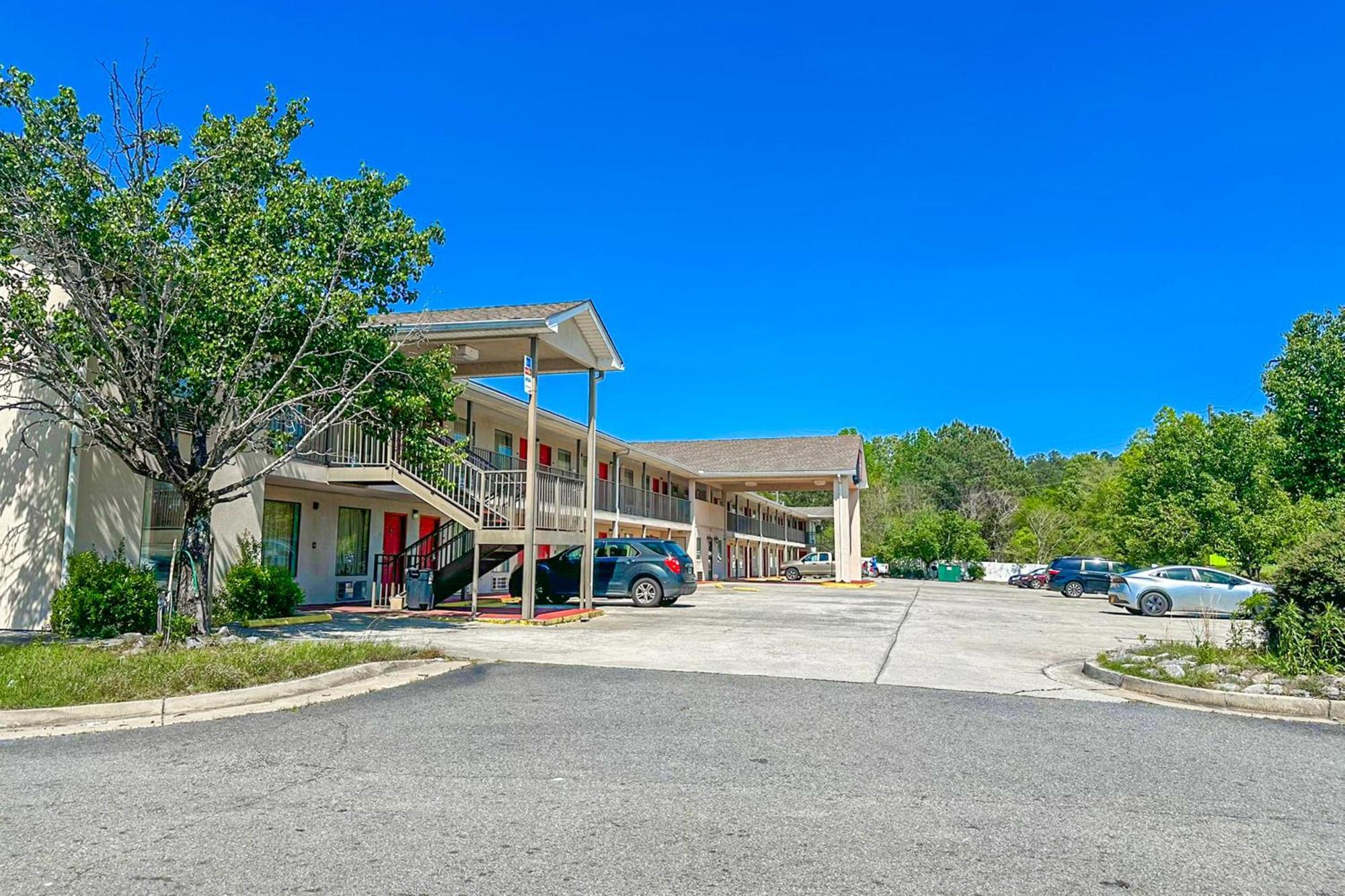 Oyo Hotel East Macon I-75 エクステリア 写真
